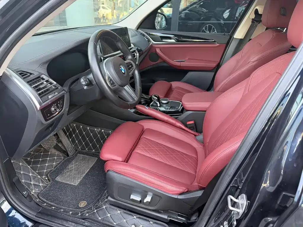 BMW X3 2022 из CN, фото 2