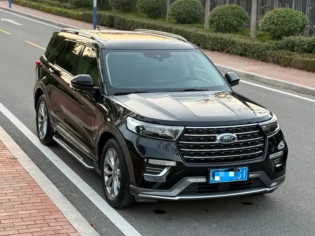 Ford Explorer 2021 из CN, фото 3