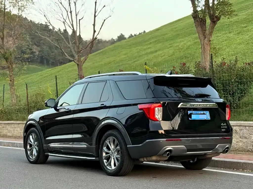 Ford Explorer 2021 из CN, фото 4