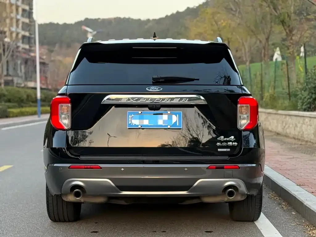 Ford Explorer 2021 из CN, фото 5