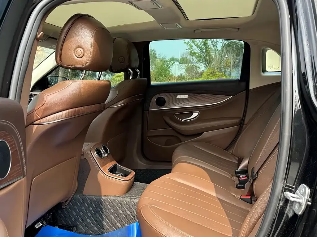Mercedes-Benz E-Class New Energy — фото 6