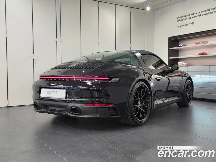 Porsche 911 2024 из KR, фото 2