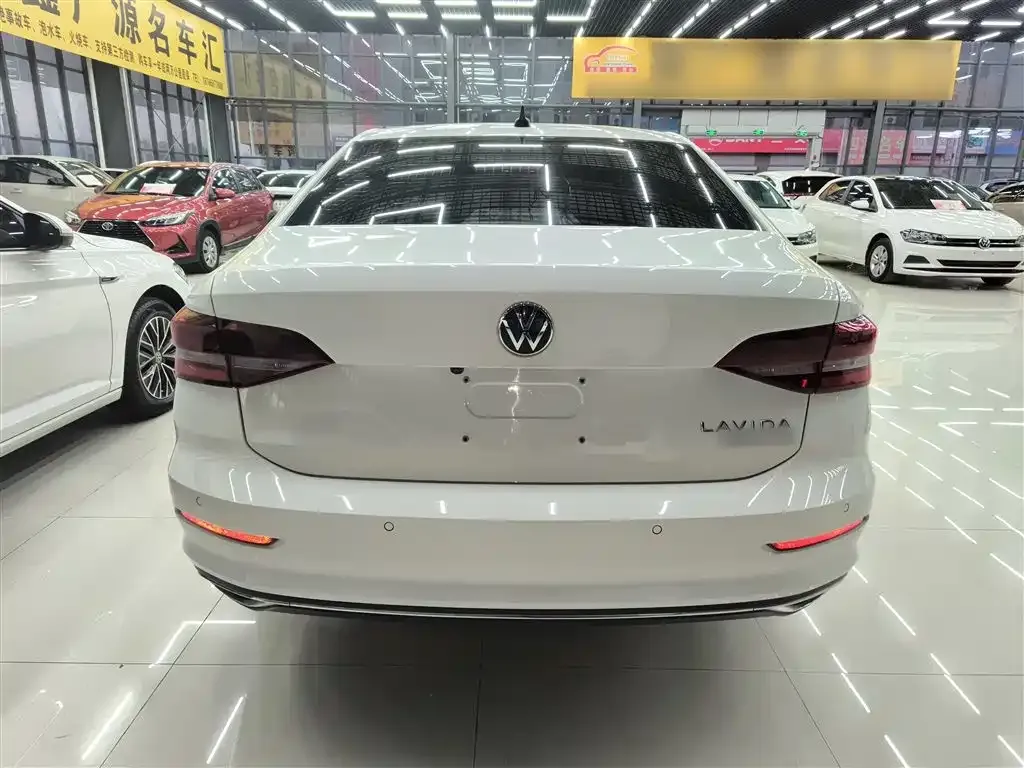 Volkswagen Lavida 2022 из CN, фото 6