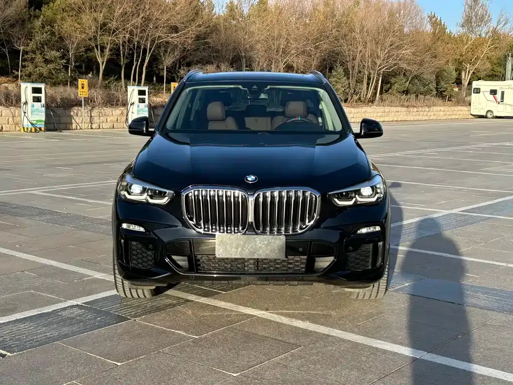 BMW X5 (Import) — фото 4