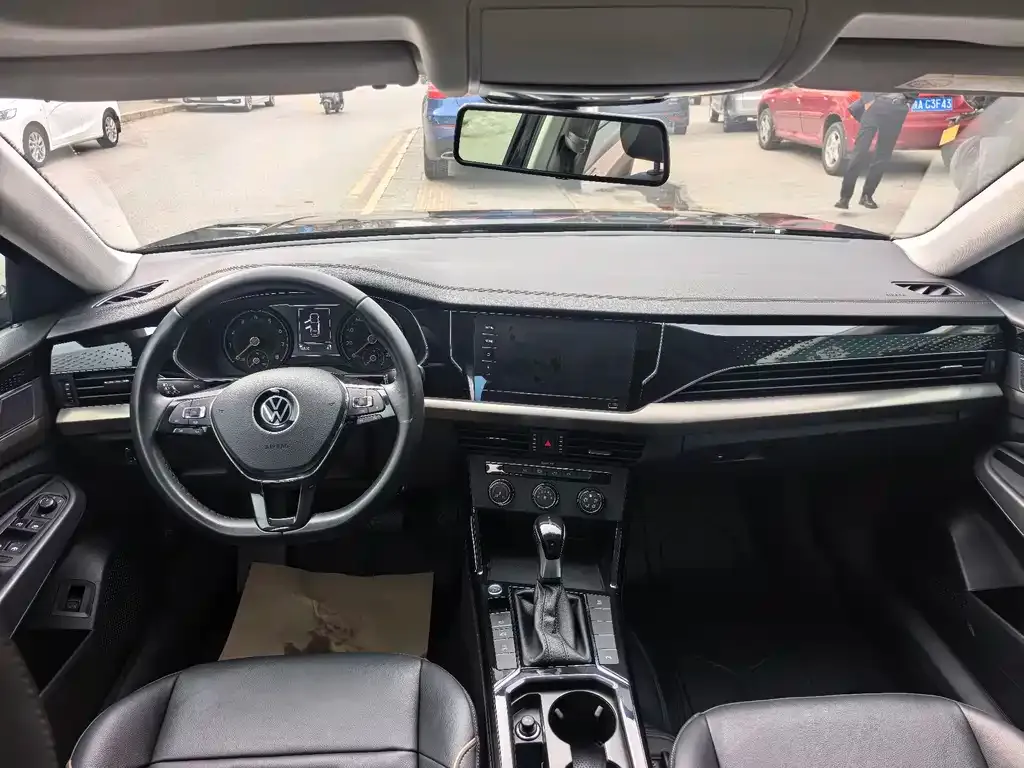 Volkswagen Passat 2021 из CN, фото 10