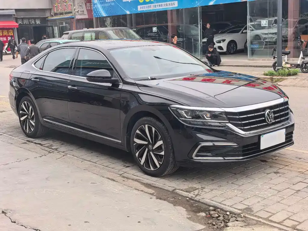 Volkswagen Passat 2021 из CN, фото 3