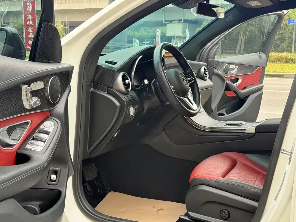 Mercedes-Benz GLC Coupe 2022 из CN, фото 3