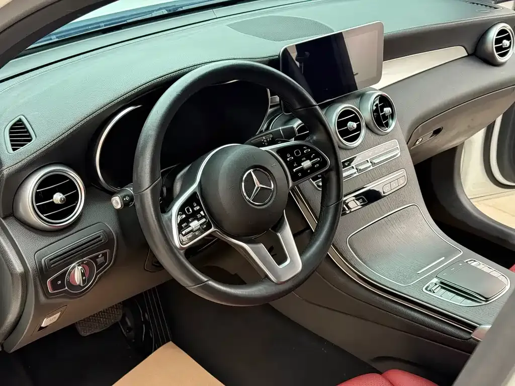 Mercedes-Benz GLC Coupe 2022 из CN, фото 4
