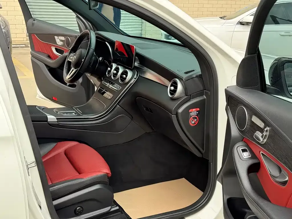 Mercedes-Benz GLC Coupe 2022 из CN, фото 6