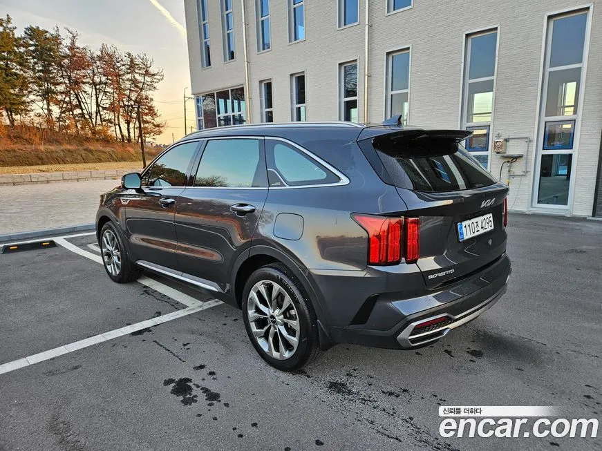 Kia Sorento — фото 4
