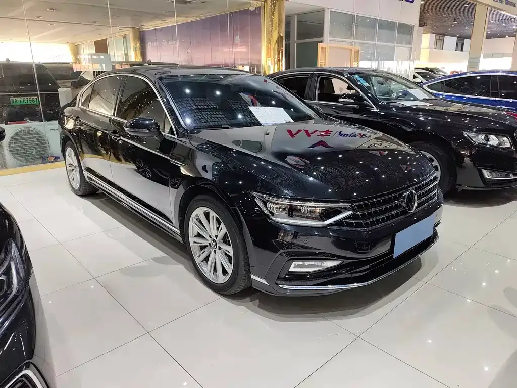 Volkswagen Magotan 2023 из CN, фото 1