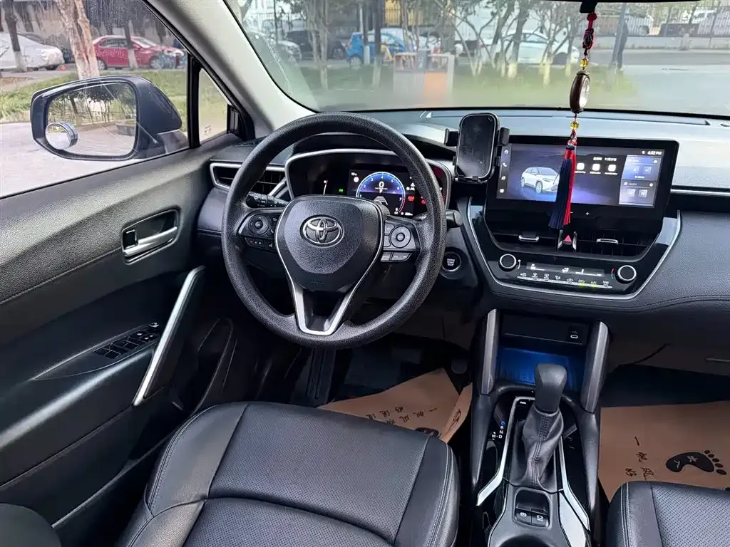 Toyota Frontlander 2024 из CN, фото 8