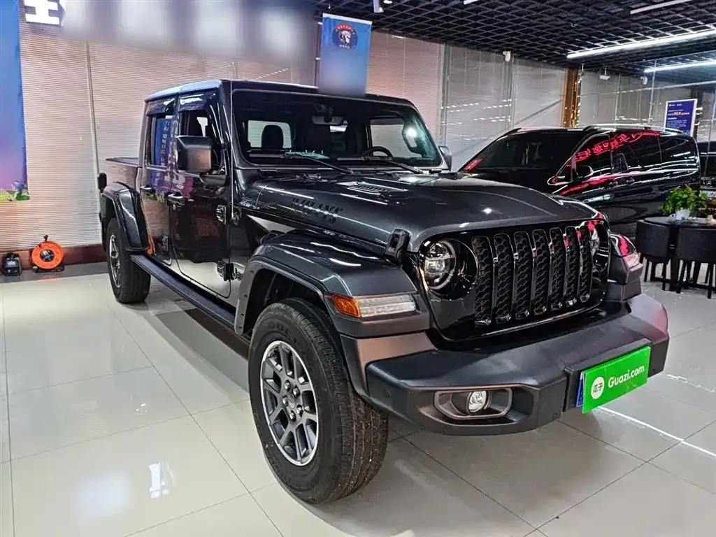 Jeep Gladiator 2023 из CN, фото 4