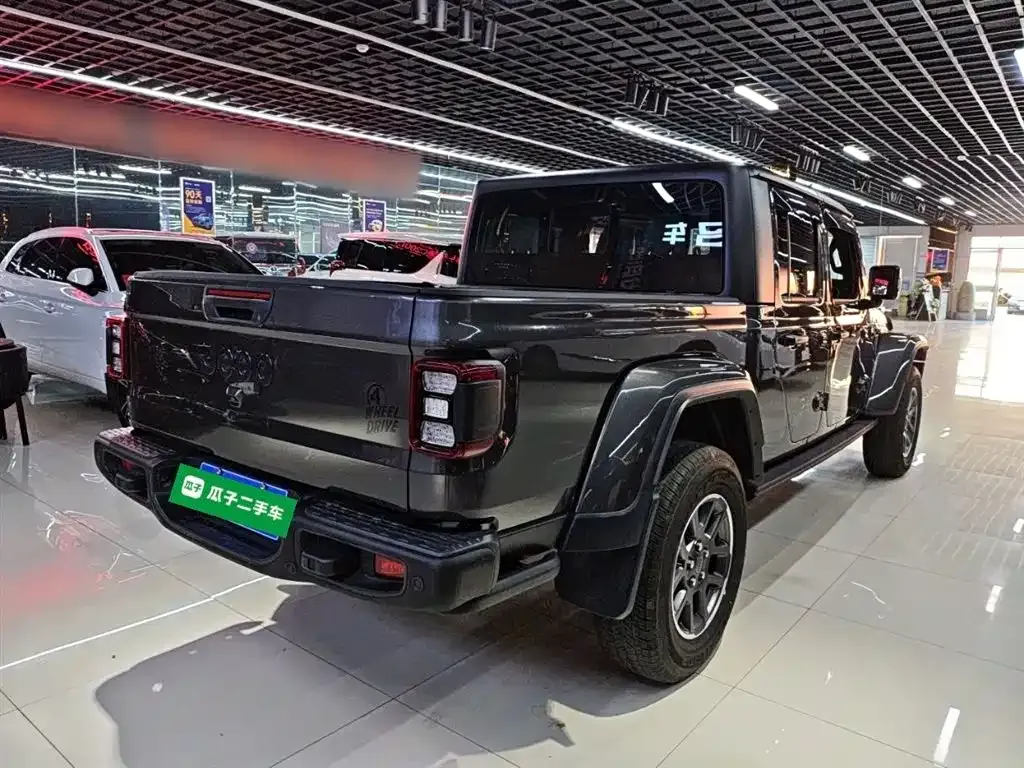 Jeep Gladiator 2023 из CN, фото 7