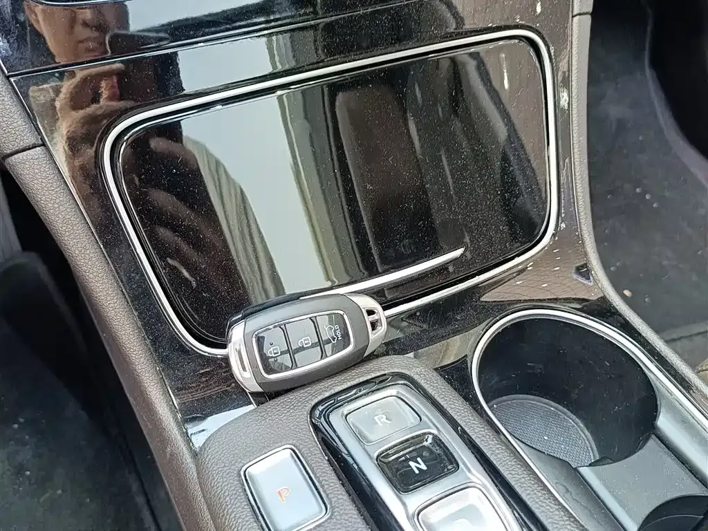 Hyundai Santa Fe 2021 из CN, фото 9