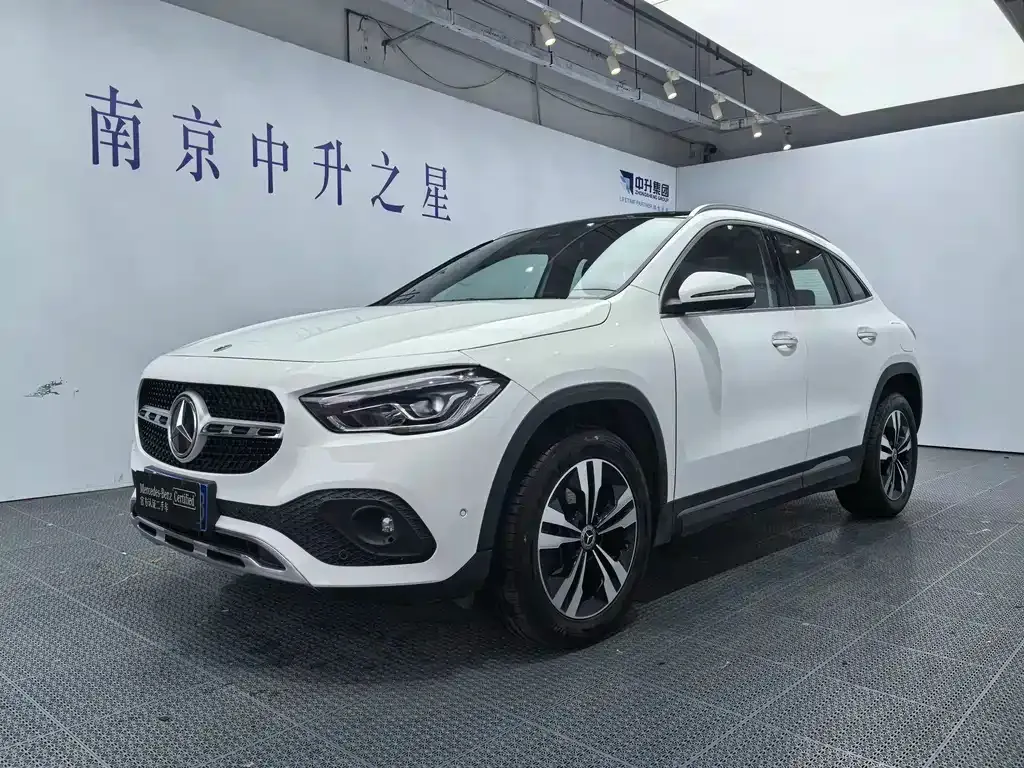 Mercedes-Benz GLA — фото 9