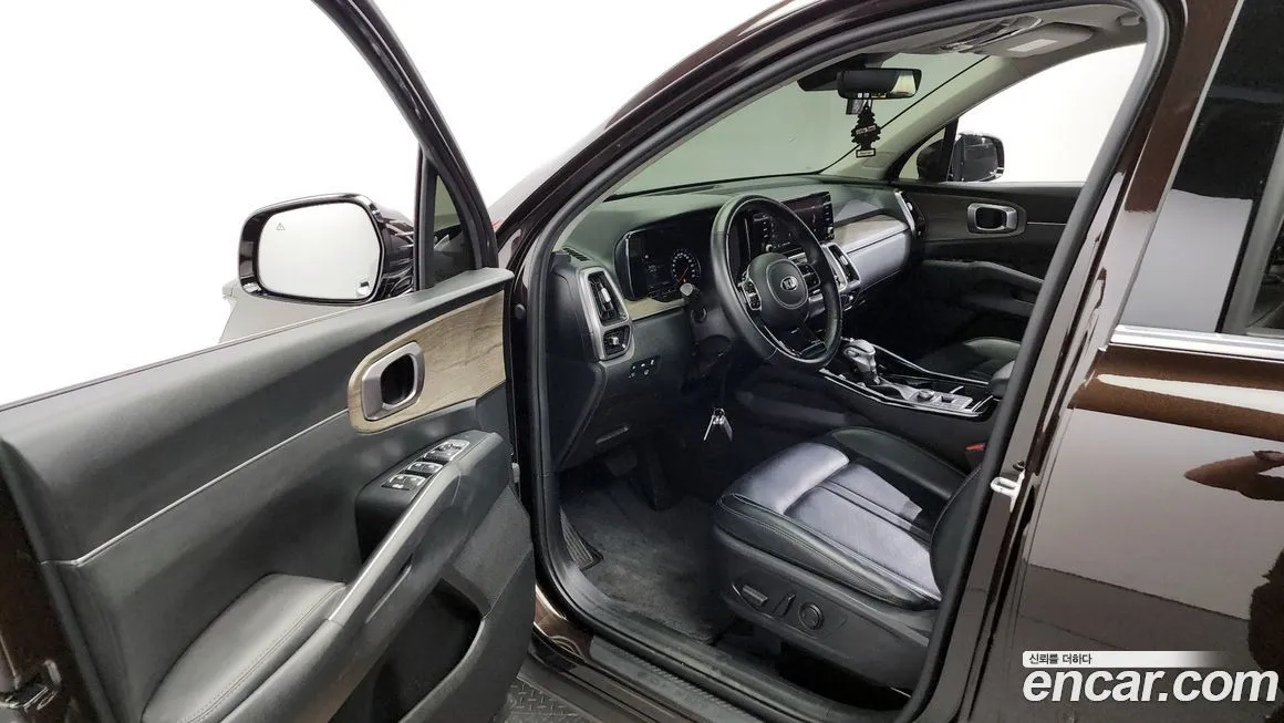 Kia Sorento — фото 10