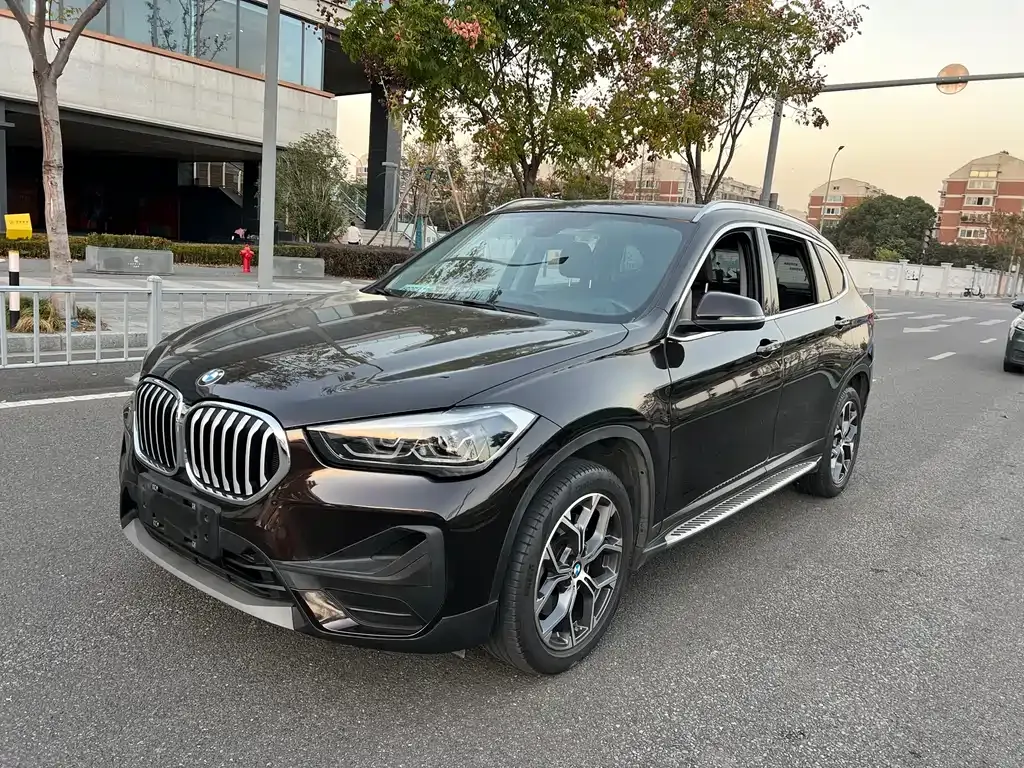 BMW X1 2021 из CN, фото 1
