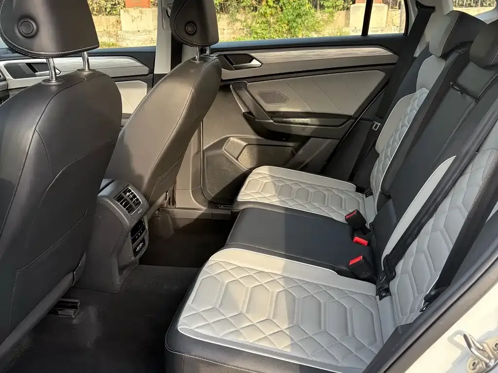 Volkswagen Tayron 2023 из CN, фото 6