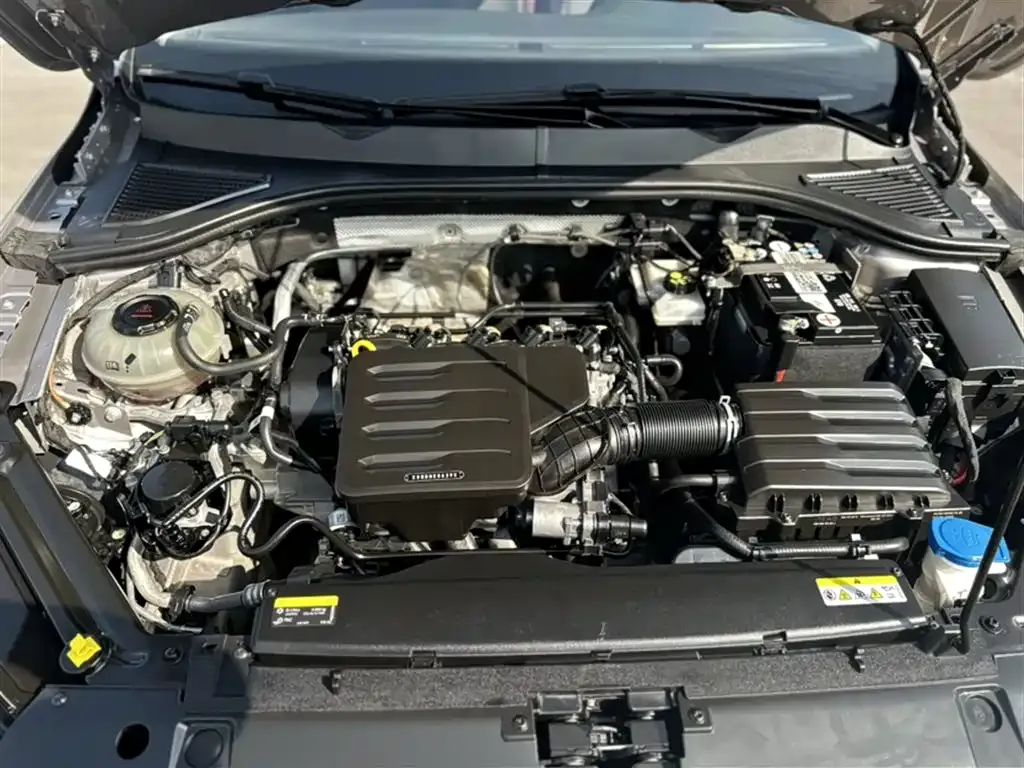 Volkswagen Bora 2022 из CN, фото 7