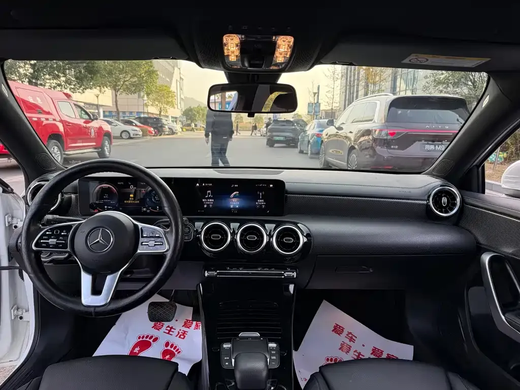 Mercedes-Benz A-Class 2021 из CN, фото 8