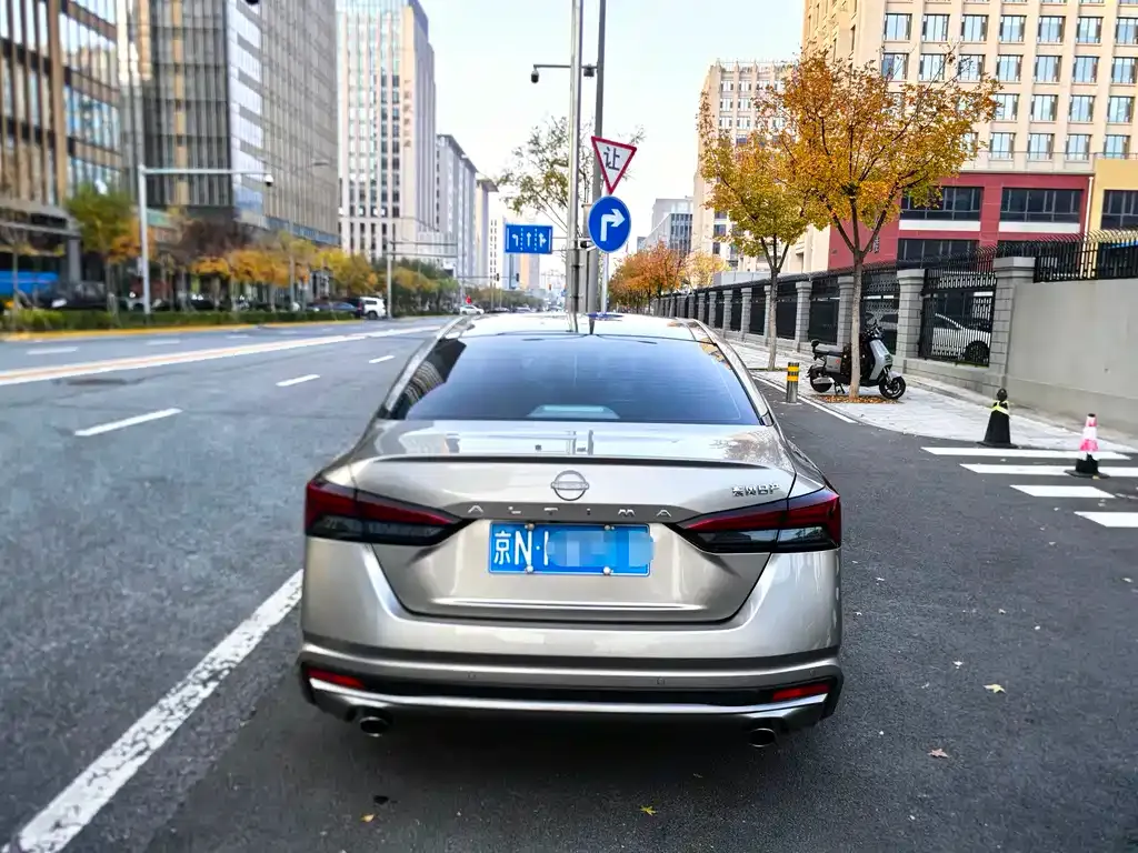 Nissan Teana 2023 из CN, фото 5
