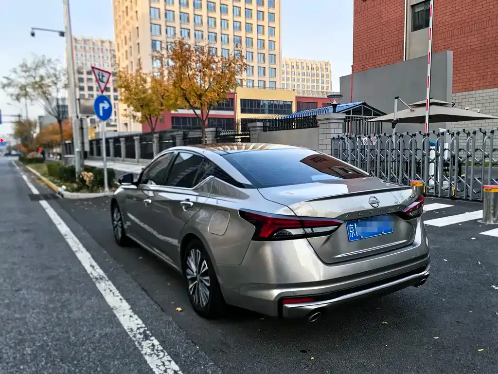 Nissan Teana 2023 из CN, фото 6