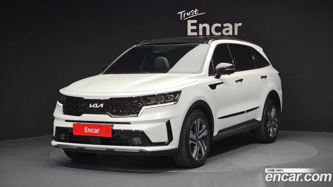 Kia Sorento — фото 1