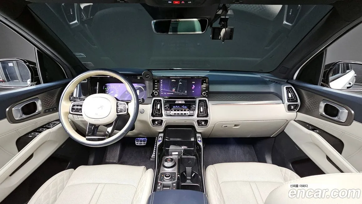 Kia Sorento — фото 7