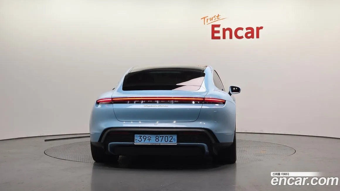 Porsche Taycan 2022 из KR, фото 4