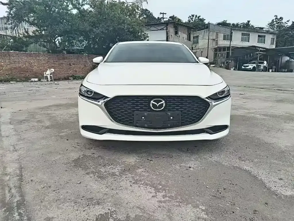 Mazda 3 Axela 2021 из CN, фото 2