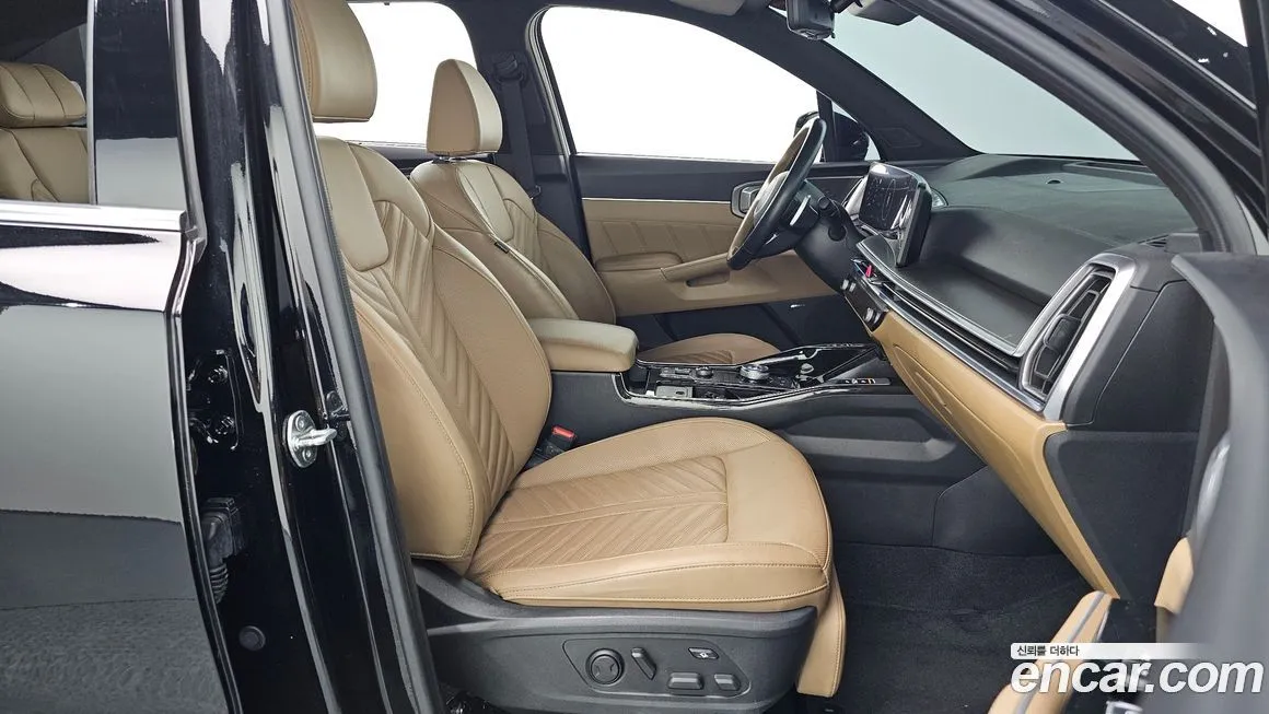 Kia Sorento — фото 10