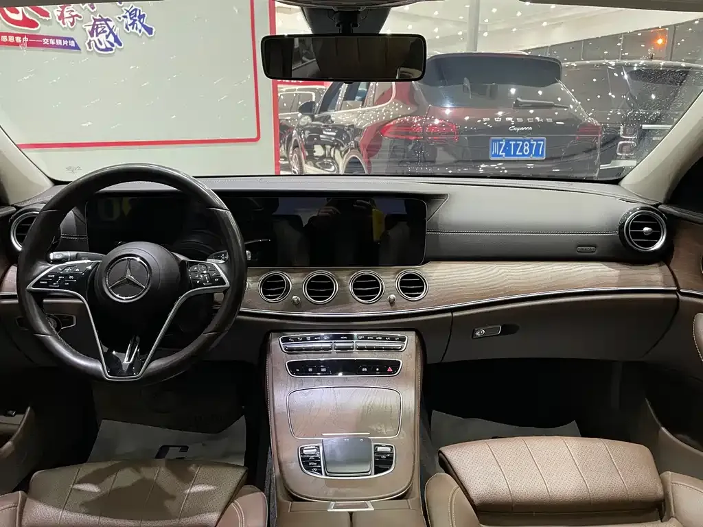 Mercedes-Benz E-Class 2022 из CN, фото 10