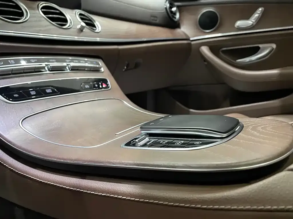 Mercedes-Benz E-Class 2022 из CN, фото 6