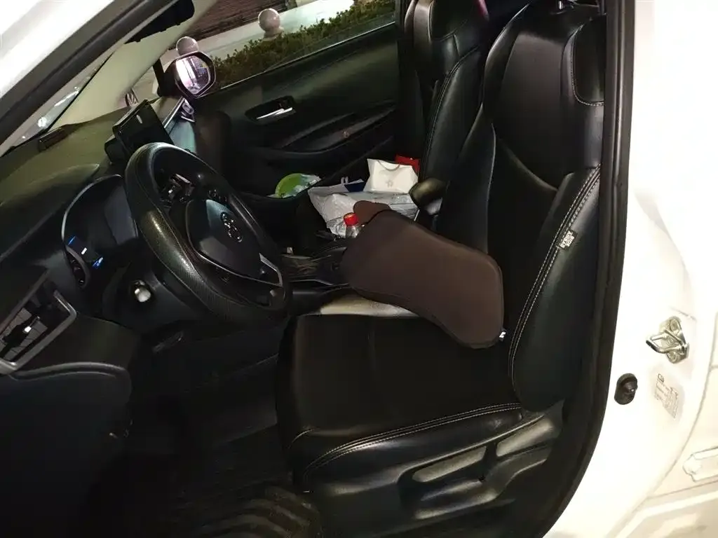 Toyota Corolla 2021 из CN, фото 8