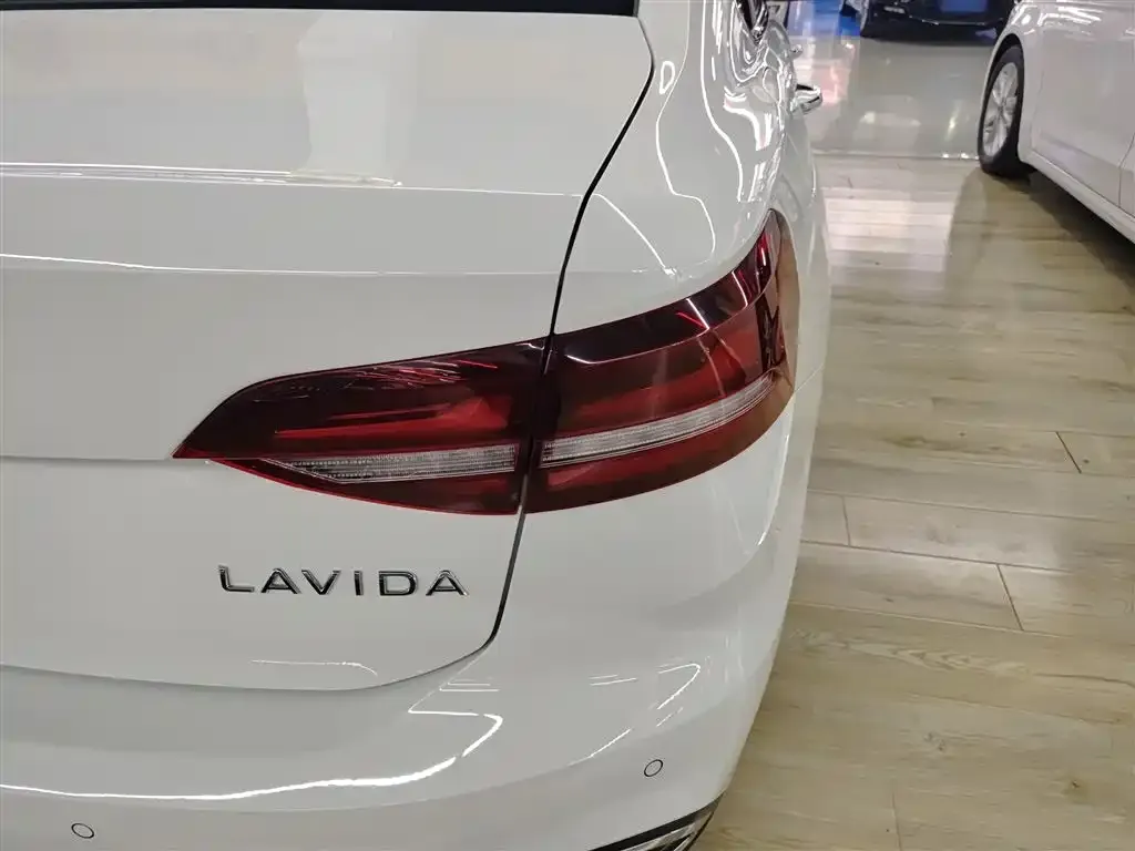 Volkswagen Lavida 2024 из CN, фото 8