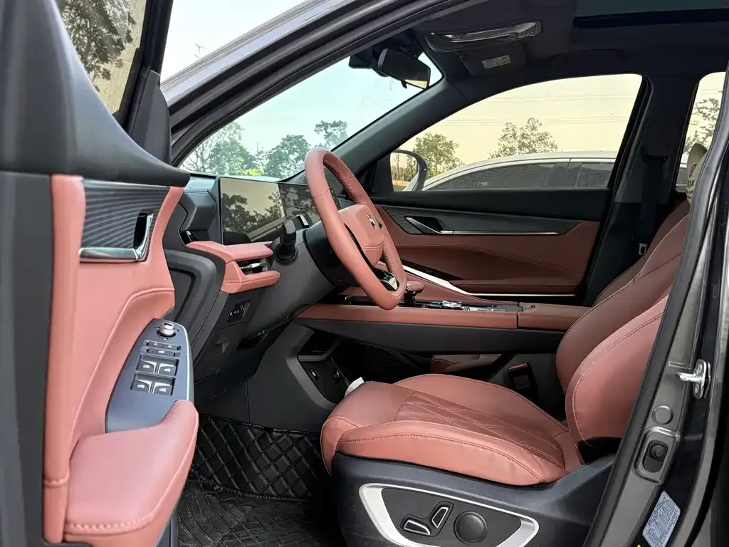 Changan CS75PLUS 2023 из CN, фото 4