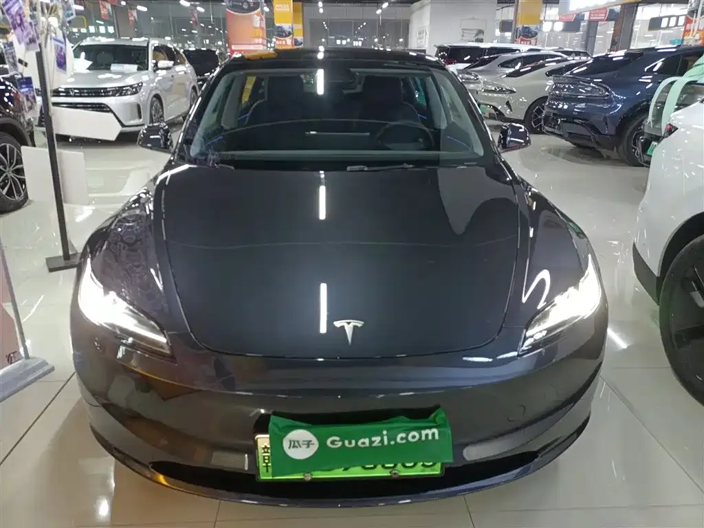 Tesla Model 3 2024 из CN, фото 3