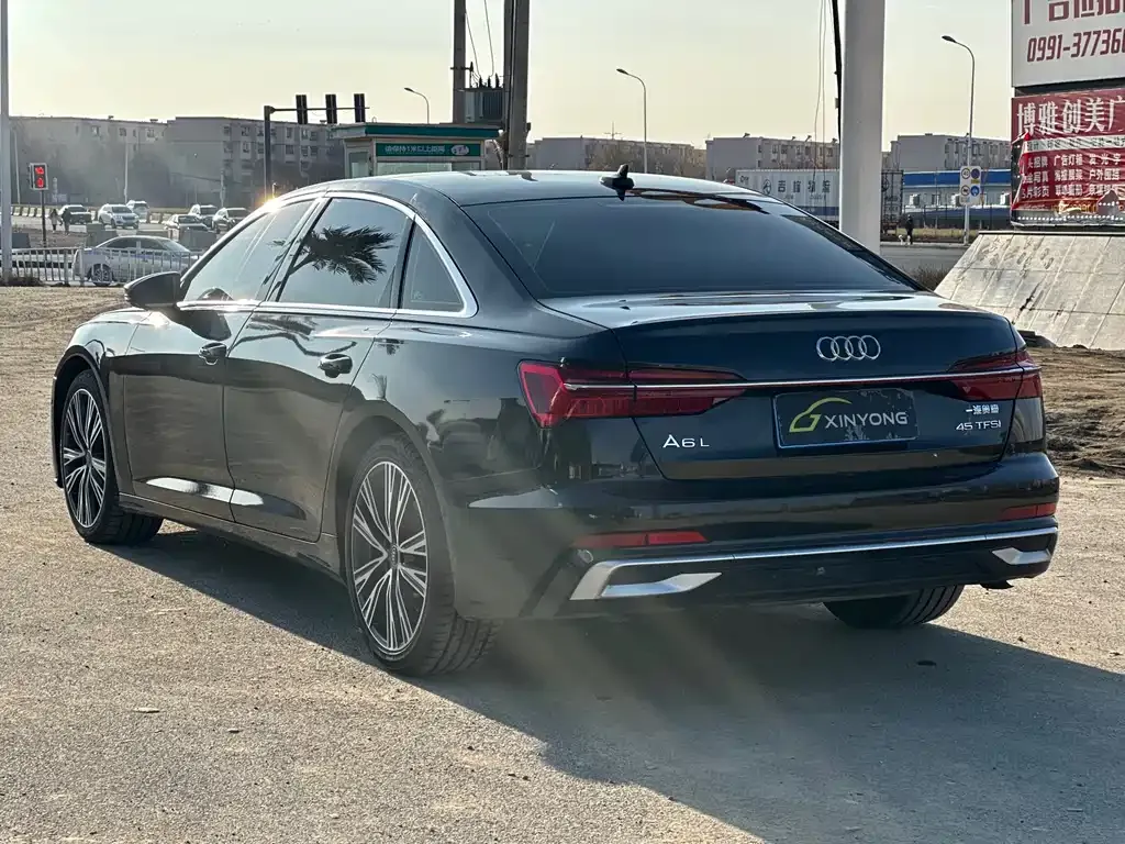 Audi A6L 2023 из CN, фото 5