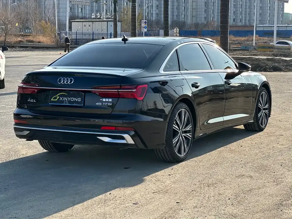Audi A6L 2023 из CN, фото 6