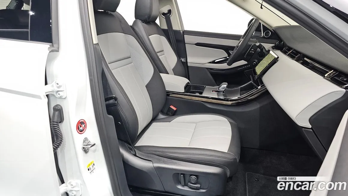 Land Rover Range Rover Evoque — фото 10