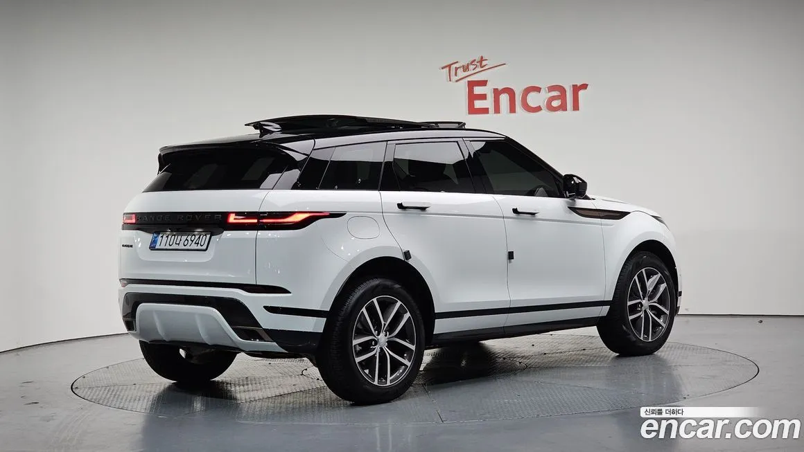 Land Rover Range Rover Evoque — фото 2