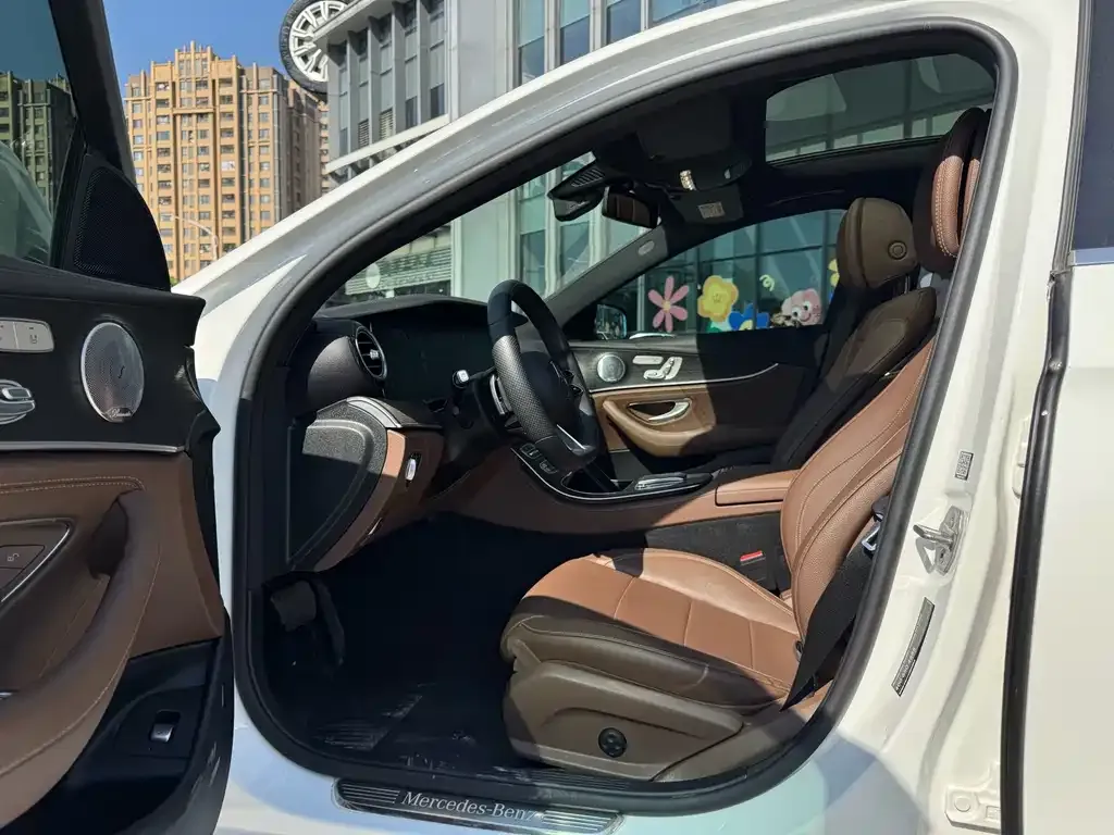 Mercedes-Benz E-Class 2021 из CN, фото 10