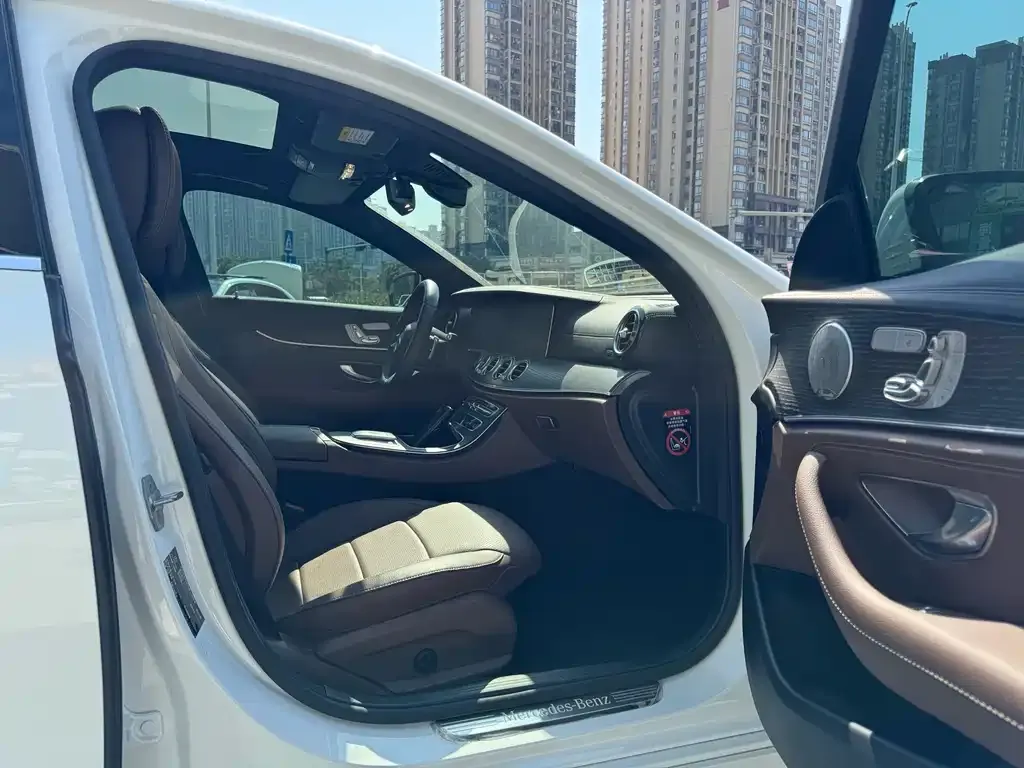 Mercedes-Benz E-Class 2021 из CN, фото 8