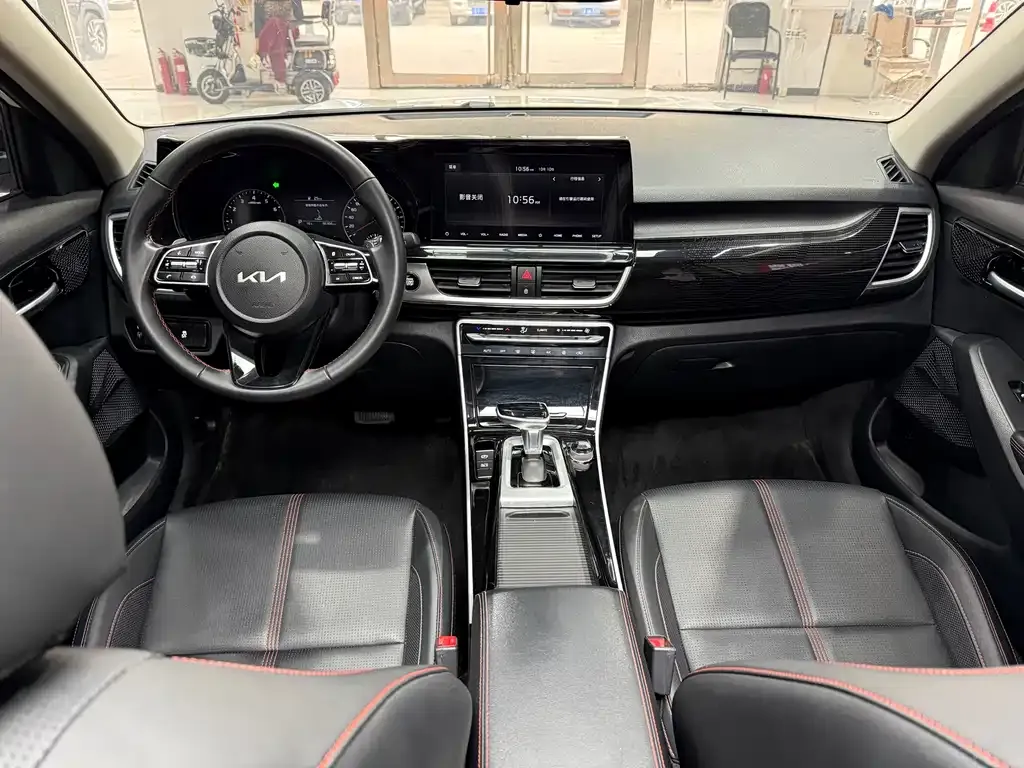 Kia KX3 2022 из CN, фото 10