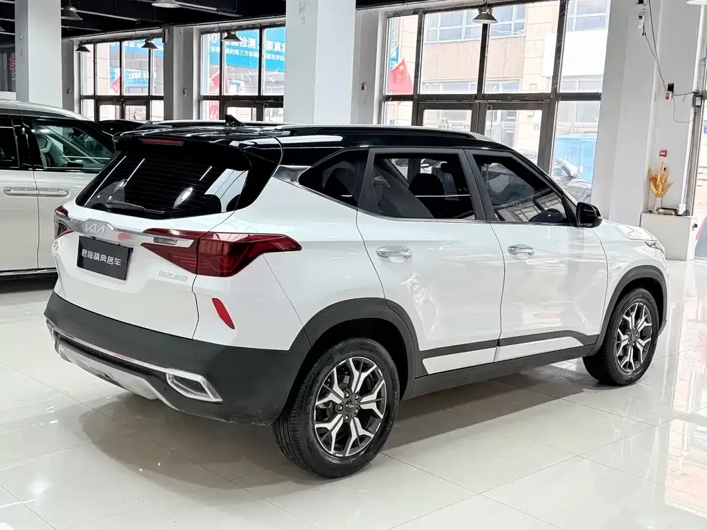 Kia KX3 2022 из CN, фото 5
