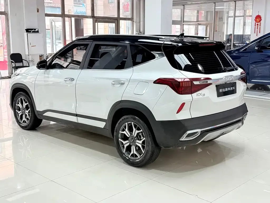 Kia KX3 2022 из CN, фото 7