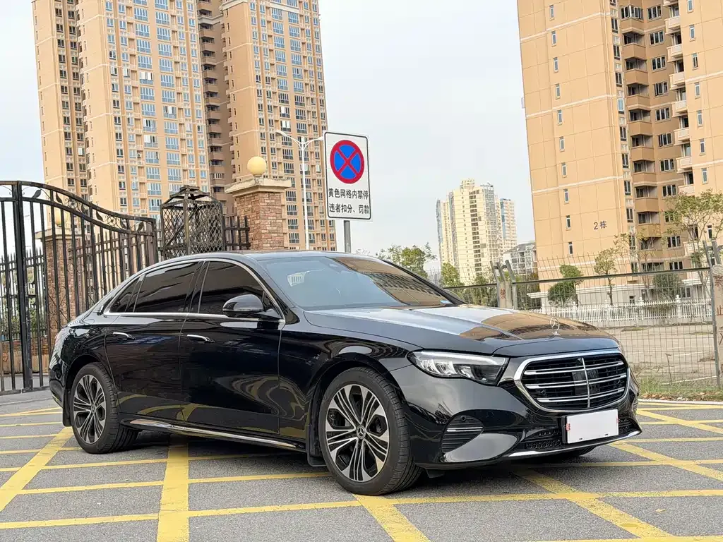 Mercedes-Benz E-Class 2025 из CN, фото 3