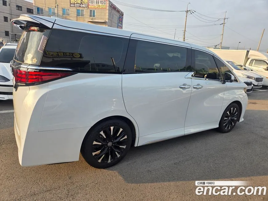 Toyota Alphard 2024 из KR, фото 4