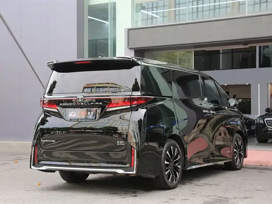 Toyota Vellfire 2024 из CN, фото 3